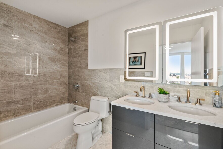 More Photos Of 120 Nantasket Ave, Hull Apartments For Sale