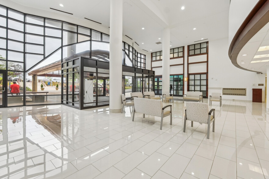 More Photos Of 1160 Varnum St NE, Washington Medical For Lease