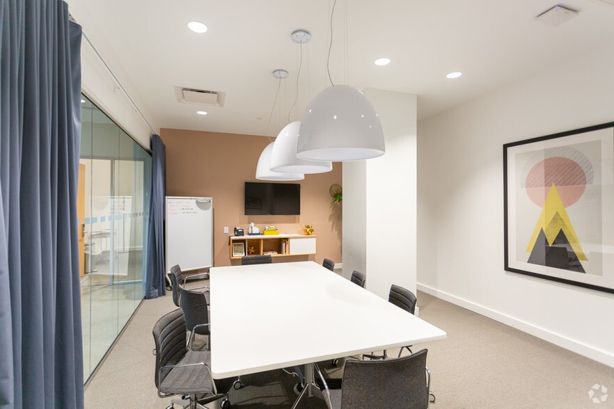 More Photos Of 3401 Mallory Ln, Franklin Coworking Space