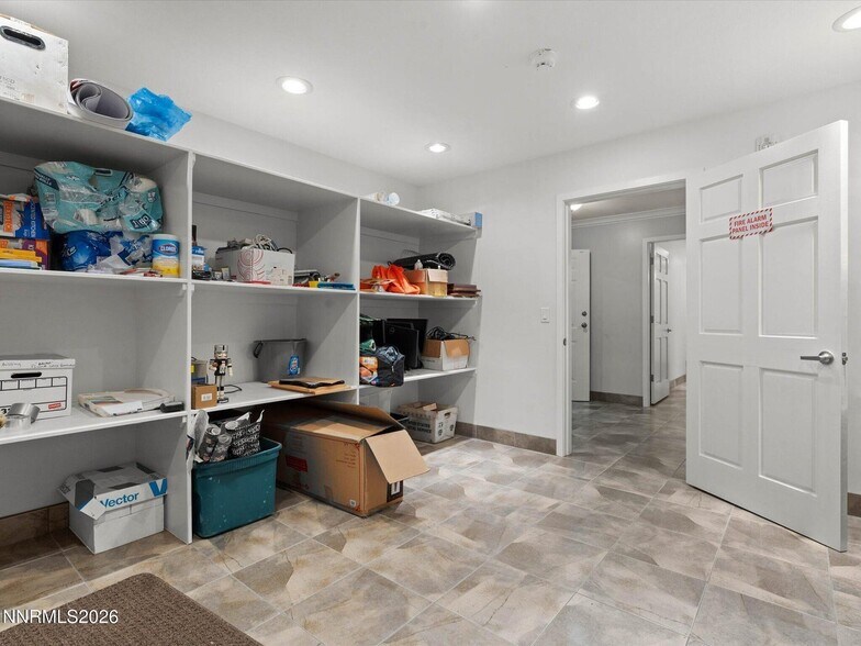 More Photos Of 441 W Plumb Ln, Reno Office For Sale
