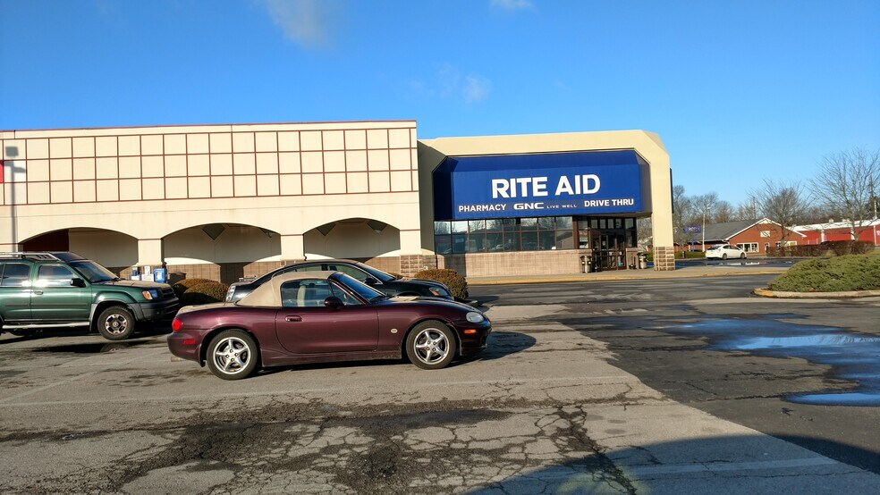 More Photos Of 951-957 S Main St, Nicholasville Unknown For Lease