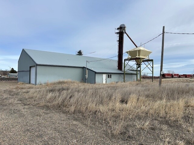 Primary Photo Of 600 S. Railway Ave, Fallon Specialty For Sale