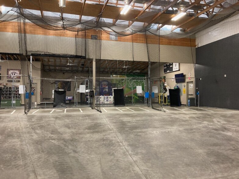 More Photos Of 2555 N Crownpointe Dr, Prescott Valley Freestanding For Sale