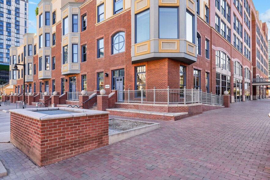 More Photos Of 21 E 6th St, Tempe Loft Creative Space For Lease