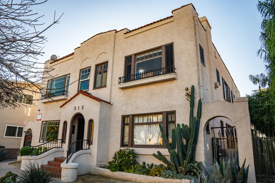 Primary Photo Of 315 Cherry Ave, Long Beach Apartments For Sale