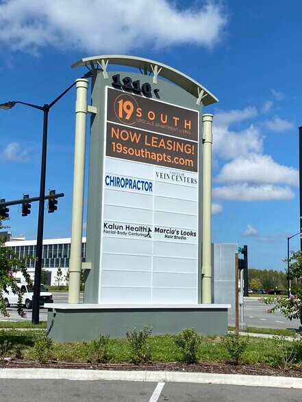 More Photos Of 1210 E Osceola Pky, Kissimmee Medical For Lease