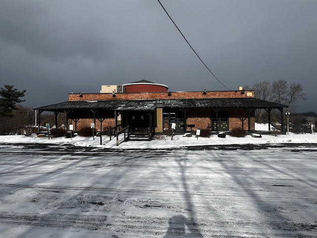 More Photos Of 14 Railroad St, Victor Freestanding For Lease