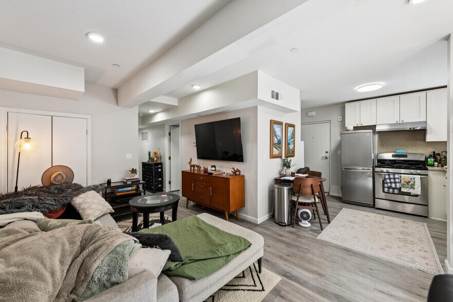 More Photos Of 2539-2541 Lombard St, San Francisco Apartments For Sale