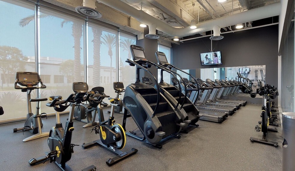 1856518575 Jamboree Rd, Irvine, CA 92612 Office For Lease