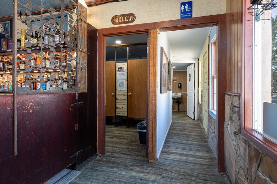 More Photos Of 2321 Main St, Fredonia General Retail For Sale