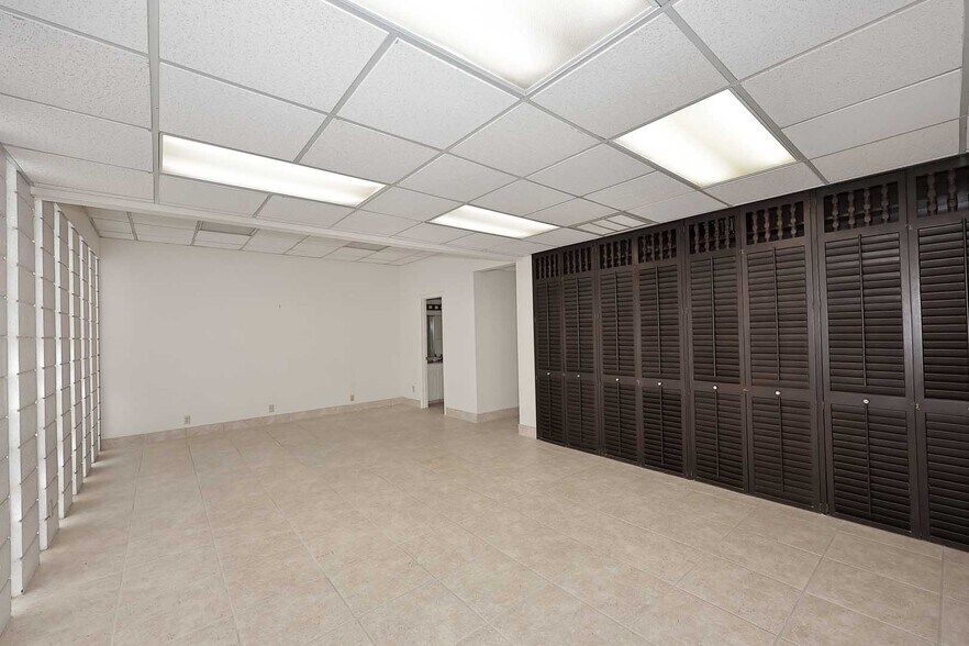 More Photos Of 5230 N 16th St, Phoenix Office For Lease