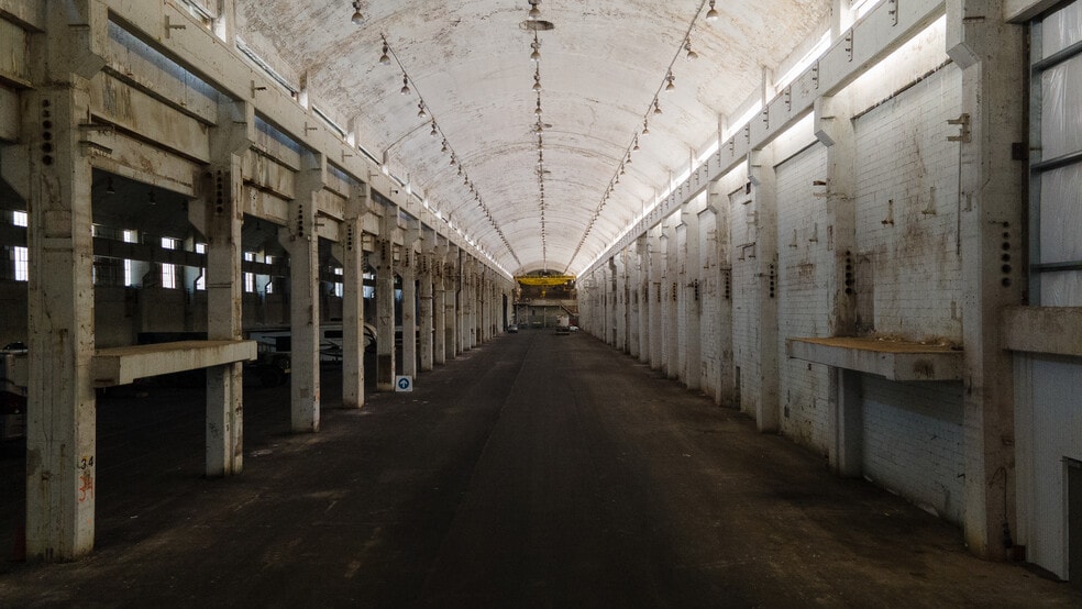 More Photos Of 469 N Sharpsville Ave, Sharon Industrial For Sale