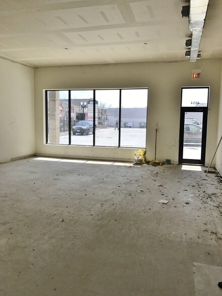 More Photos Of 4651 N Greenview Ave, Chicago Apartments For Lease