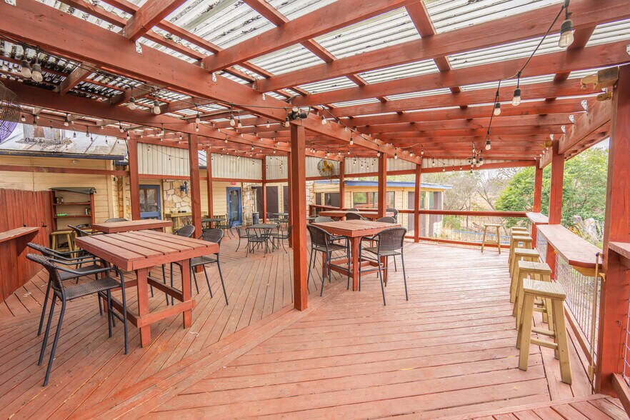 Primary Photo Of 1205 Main St, Bandera Restaurant For Lease