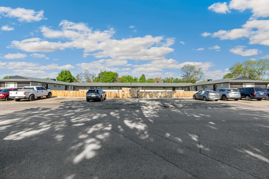 More Photos Of 4629 Otis St, Wheat Ridge Multifamily For Sale