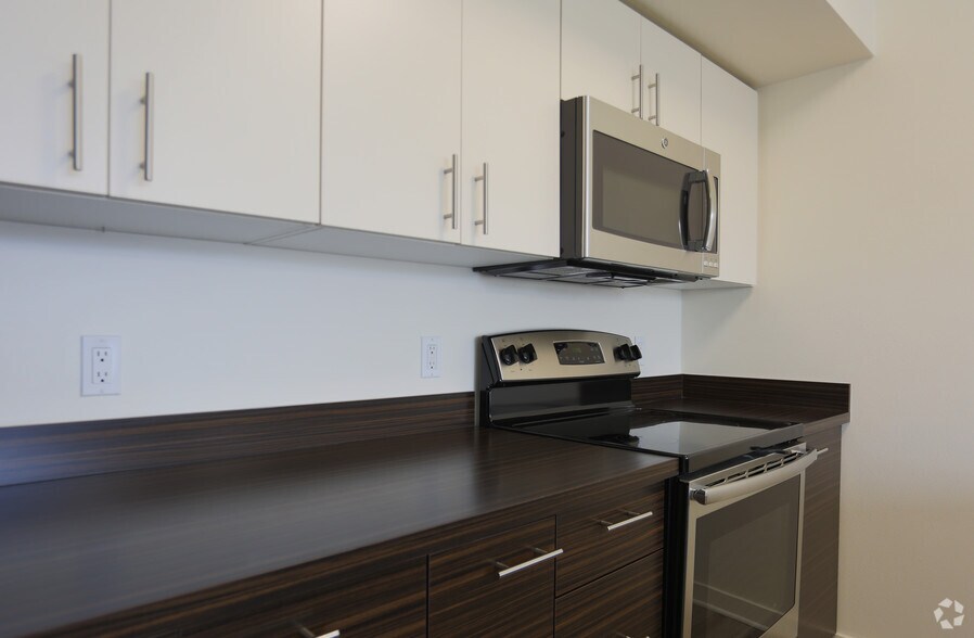 More Photos Of 3850 N Mississippi Ave, Portland Apartments For Lease