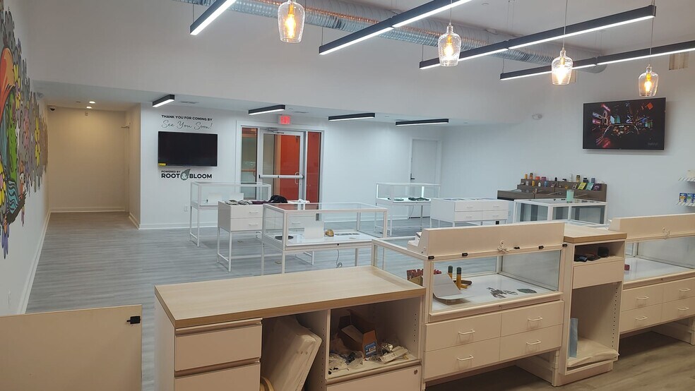 More Photos Of 135 Westboro Rd, North Grafton Storefront For Sale