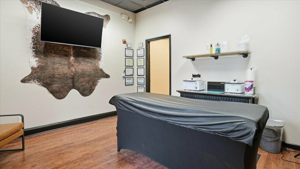 More Photos Of 648 Route 25a, Rocky Point Medical For Lease