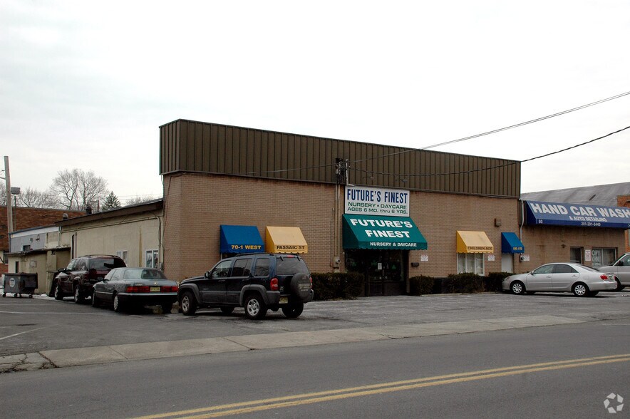 More Photos Of 60 W Passaic St, Rochelle Park Warehouse For Lease