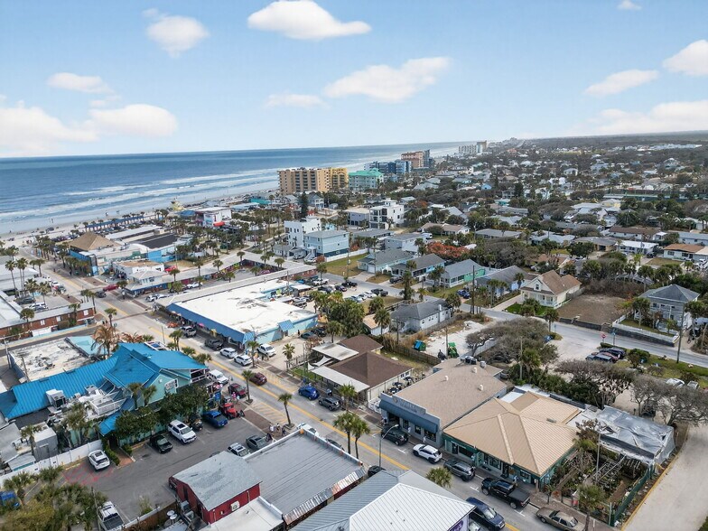 More Photos Of 411 Flagler Ave, New Smyrna Beach Freestanding For Sale