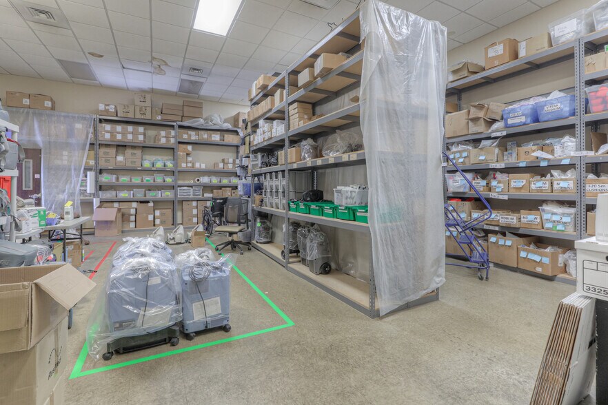 More Photos Of 1811 Charlotte Ave, Nashville General Retail For Sale