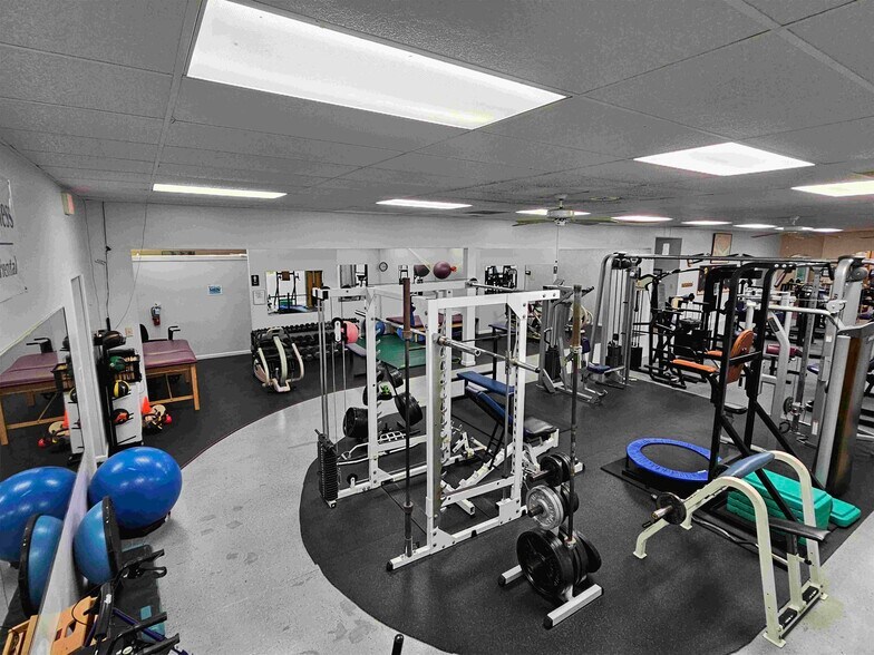 More Photos Of 1006 Broad, Oriental Rehabilitation Center For Sale