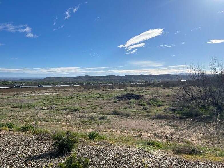 Primary Photo Of 00 W Finnie Flat Rd, Camp Verde Land For Sale