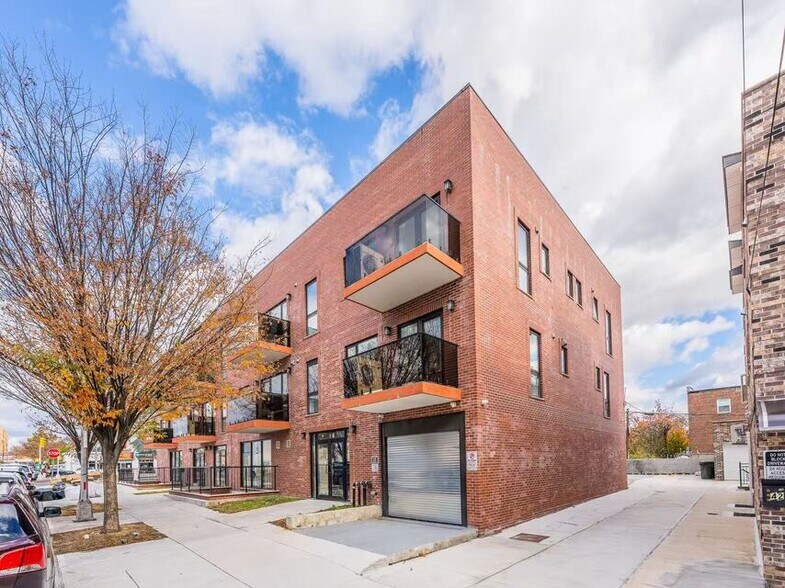 More Photos Of 16502 Sanford Ave, Flushing Apartments For Sale