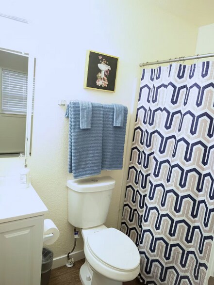 More Photos Of 3445 W Colorado Ave, Colorado Springs Hotel For Sale