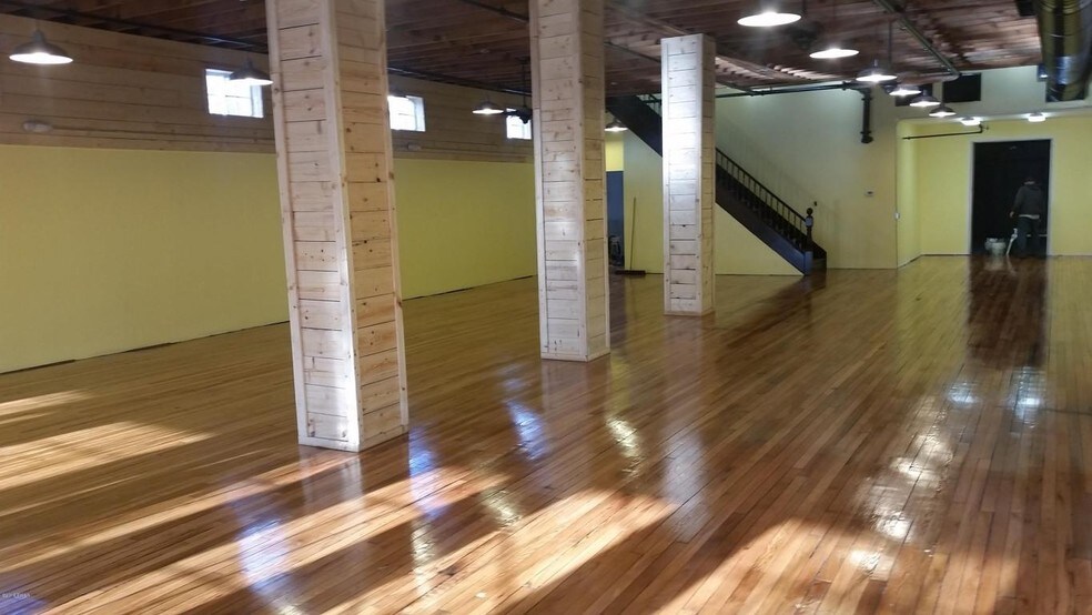 More Photos Of 3251 Route 209, Bushkill Convenience Store For Lease