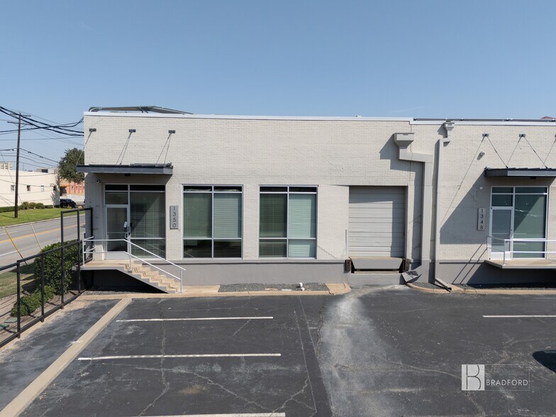 More Photos Of 1350 Motor Cir, Dallas Warehouse For Lease