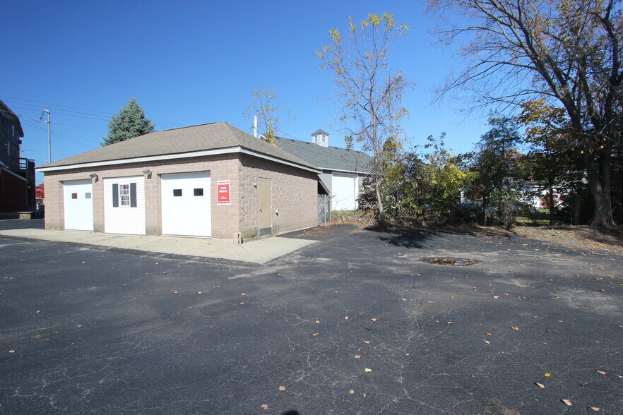 More Photos Of 326 Union St, Franklin Storefront Retail Office For Sale