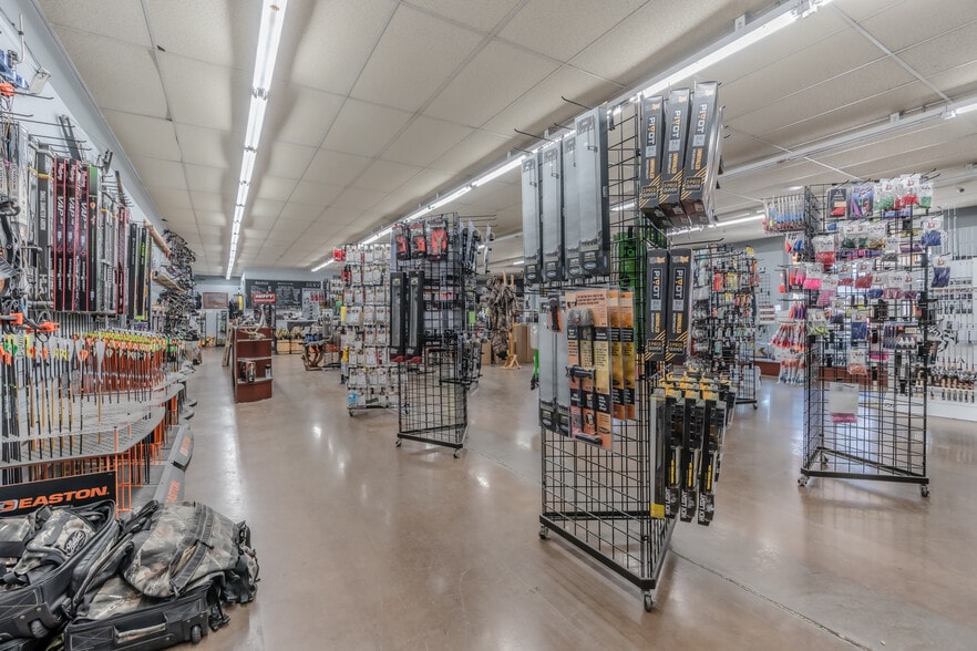 More Photos Of 400 Interchange Rd, Lehighton Freestanding For Sale