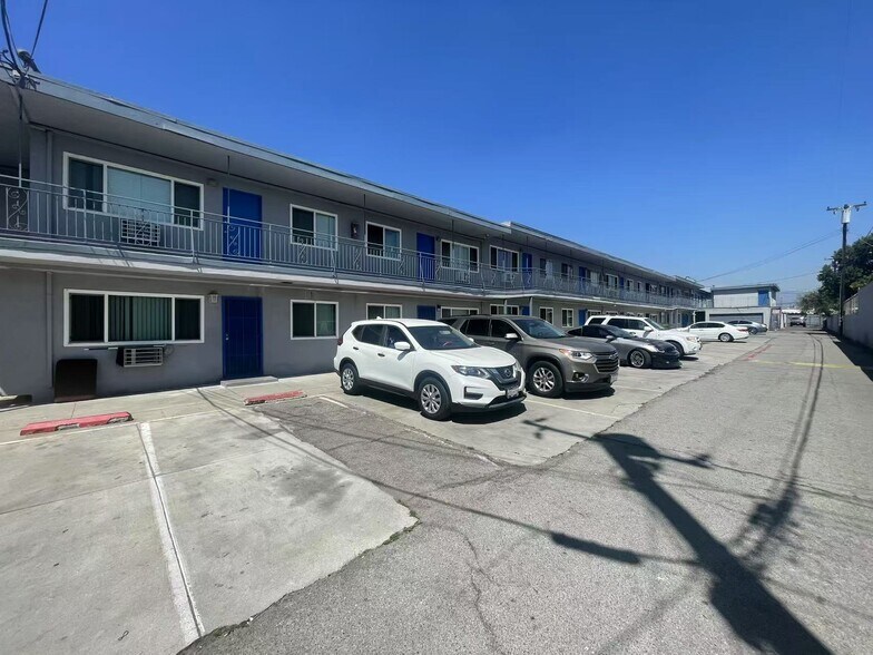 More Photos Of 1111 E 7th St, Pomona Apartments For Sale