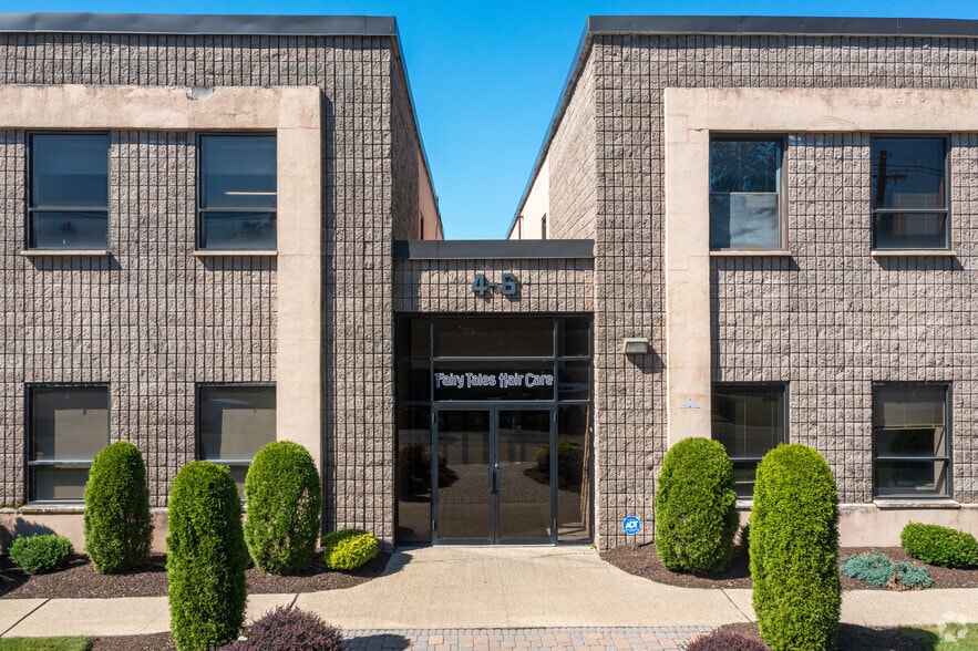 More Photos Of 4-6 Just Rd, Fairfield Warehouse For Lease