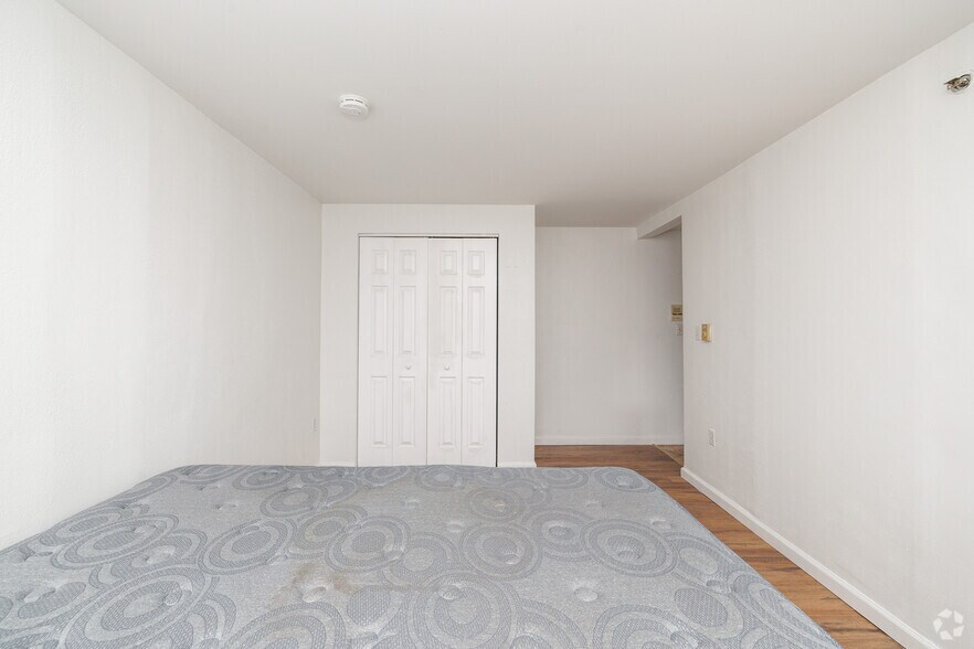 More Photos Of 2 Crandall St, Binghamton Apartments For Sale