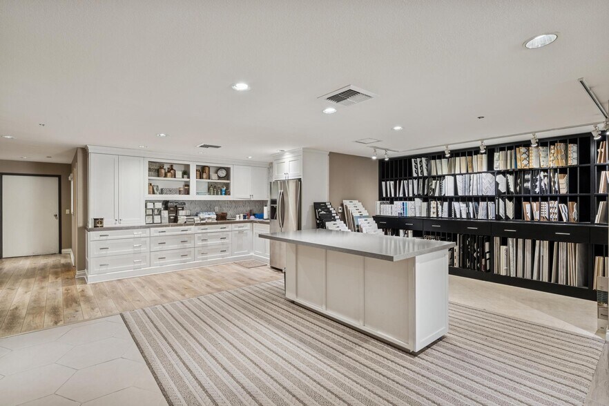 More Photos Of 5130 E Hunter Ave, Anaheim Warehouse For Sale