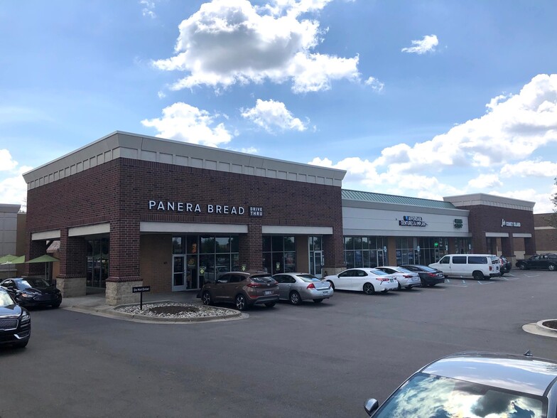 More Photos Of 28511-28599 Schoolcraft Rd, Livonia Unknown For Lease