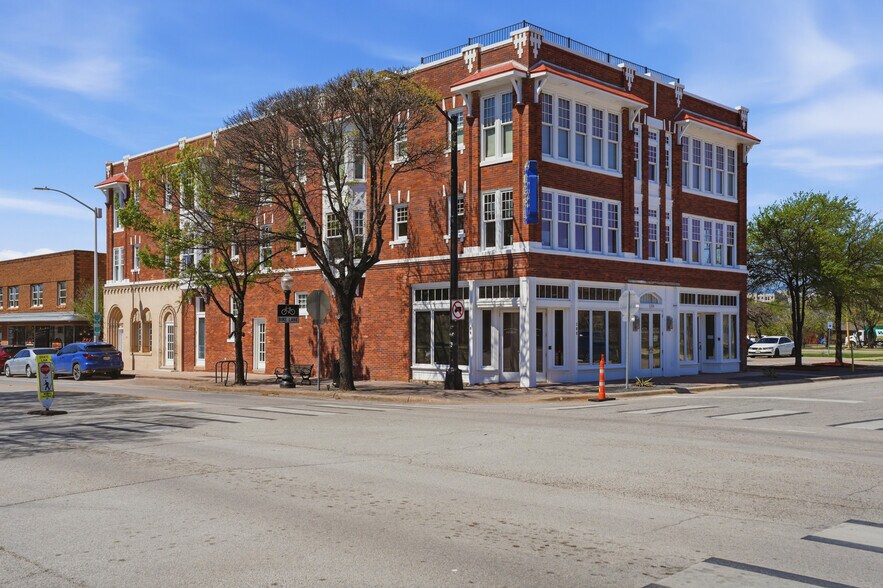 More Photos Of 1200 W Magnolia Ave, Fort Worth Office For Lease