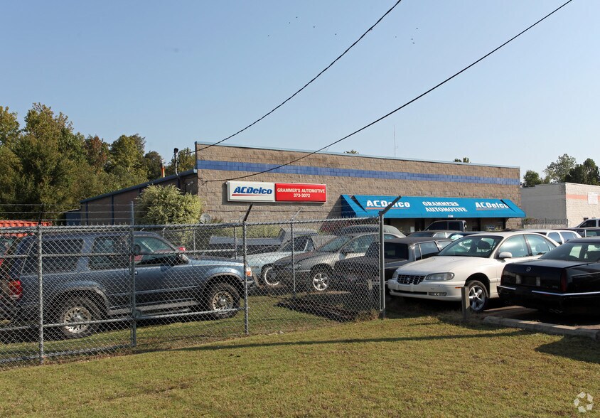 More Photos Of 5180 Elmore Rd, Memphis Auto Repair For Lease