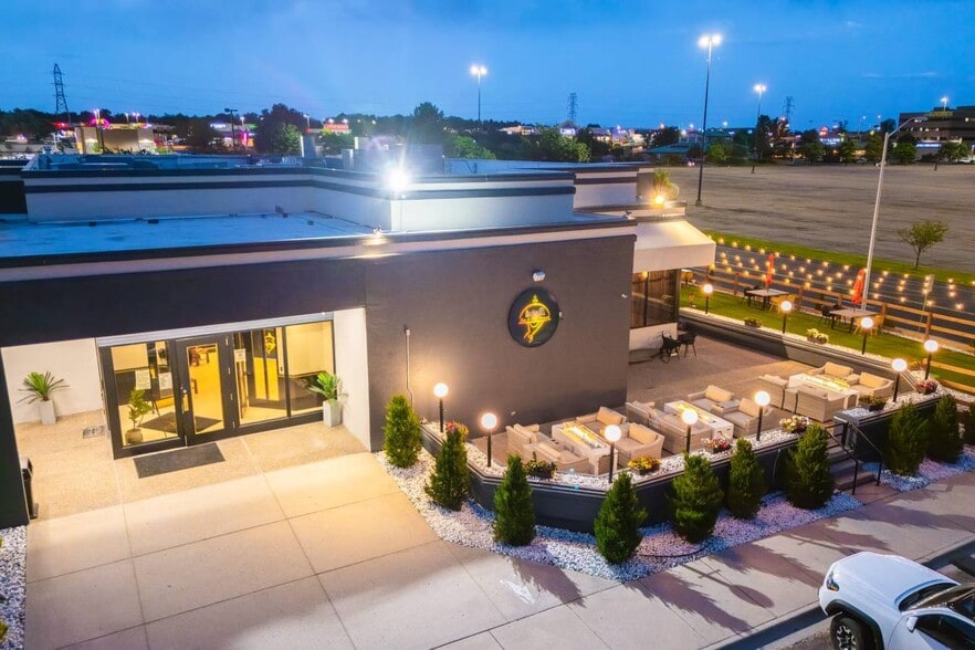 More Photos Of 3680 Citadel Dr N, Colorado Springs Restaurant For Sale