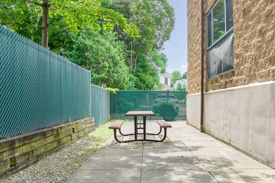 More Photos Of 2 Crandall St, Binghamton Apartments For Sale