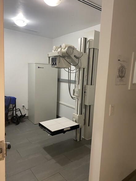 More Photos Of 10-11 49th Ave, Long Island City Storefront Retail Office For Sale