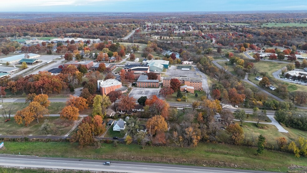 More Photos Of 3000 N Grant Ave, Springfield Land For Sale