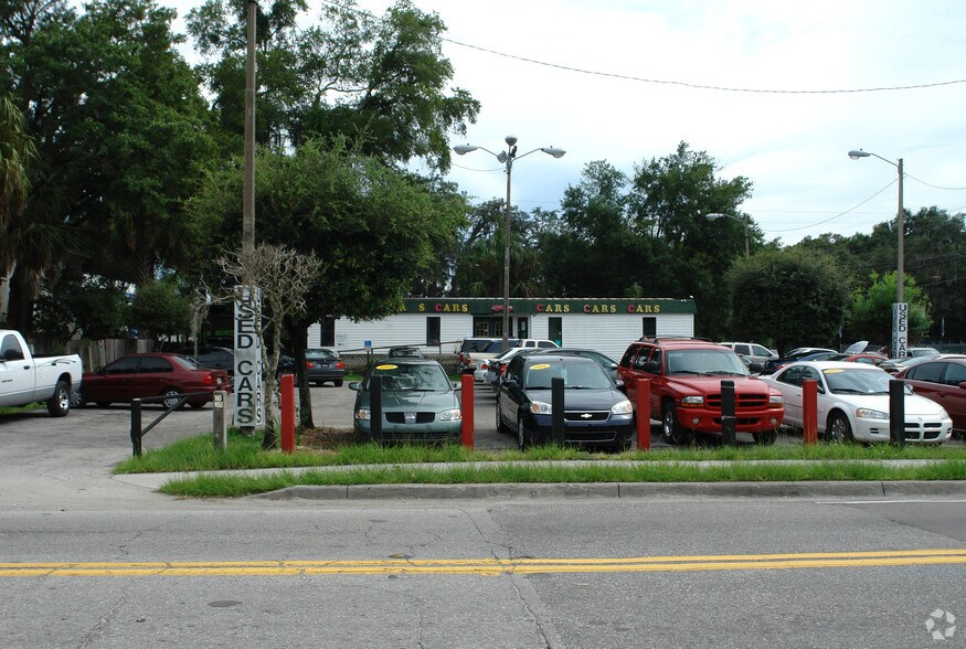 More Photos Of 6811 N Nebraska, Tampa Auto Dealership For Lease