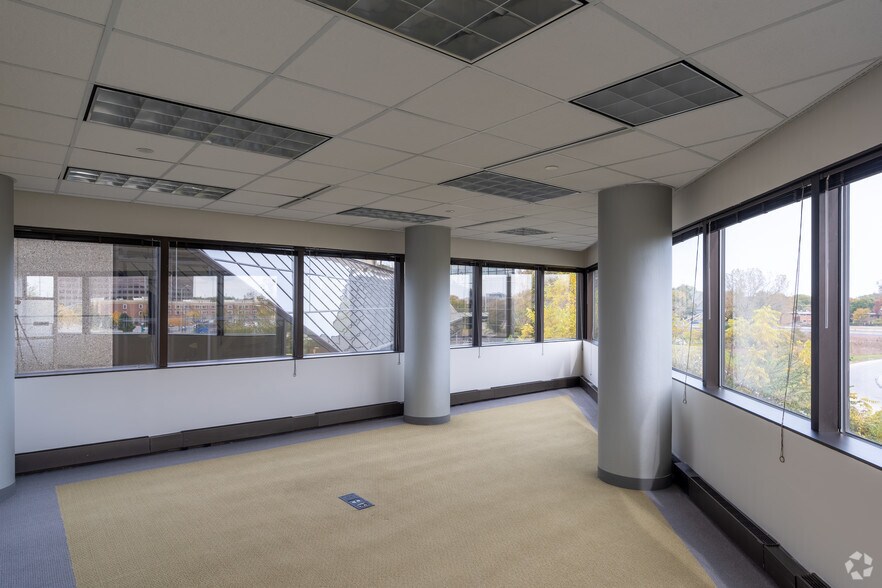 Photo of 4th Floor Ste 440