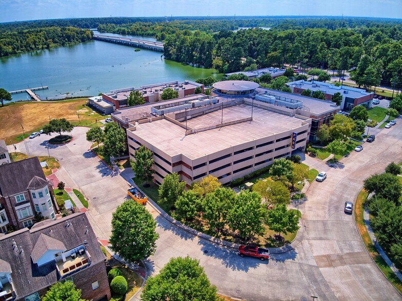 More Photos Of 1660 W Lake Houston Pky, Kingwood Unknown For Lease