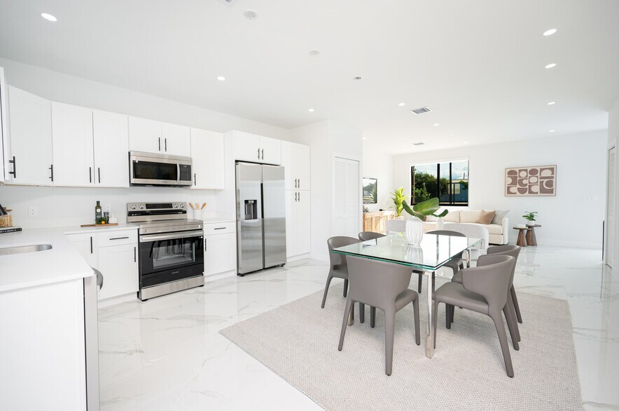 More Photos Of 238 nw 2nd St, Florida City Apartments For Sale