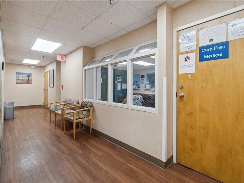 More Photos Of 1100 W Saginaw St, Lansing Medical For Sale