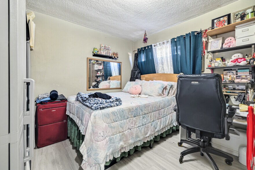 More Photos Of 716 Echandia St, Los Angeles Apartments For Sale